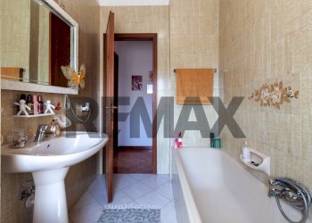 Bagno - Four-room apartment Via inghilterra
 
2, Carpi - photo 33
