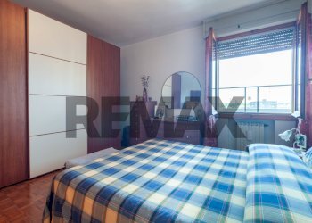 Camera / camera da letto - Four-room apartment Via inghilterra
 
2, Carpi - photo 34