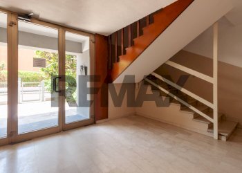 Scale - Four-room apartment Via inghilterra
 
2, Carpi - photo 39