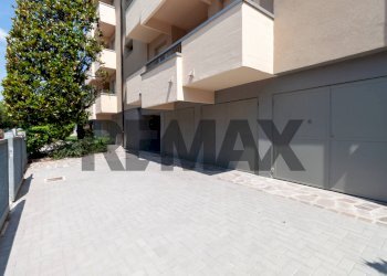 Terrazza - Four-room apartment Via inghilterra
 
2, Carpi - photo 44