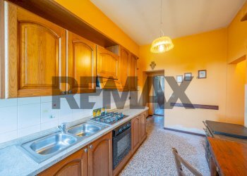 Cucina - Terraced Villa Via Padre Kolbe
 
21/8, Commessaggio - photo 12