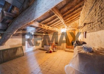 Sala da pranzo - Terraced Villa Via Padre Kolbe
 
21/8, Commessaggio - photo 28