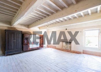 Soggiorno - Terraced Villa Via Padre Kolbe
 
21/8, Commessaggio - photo 31