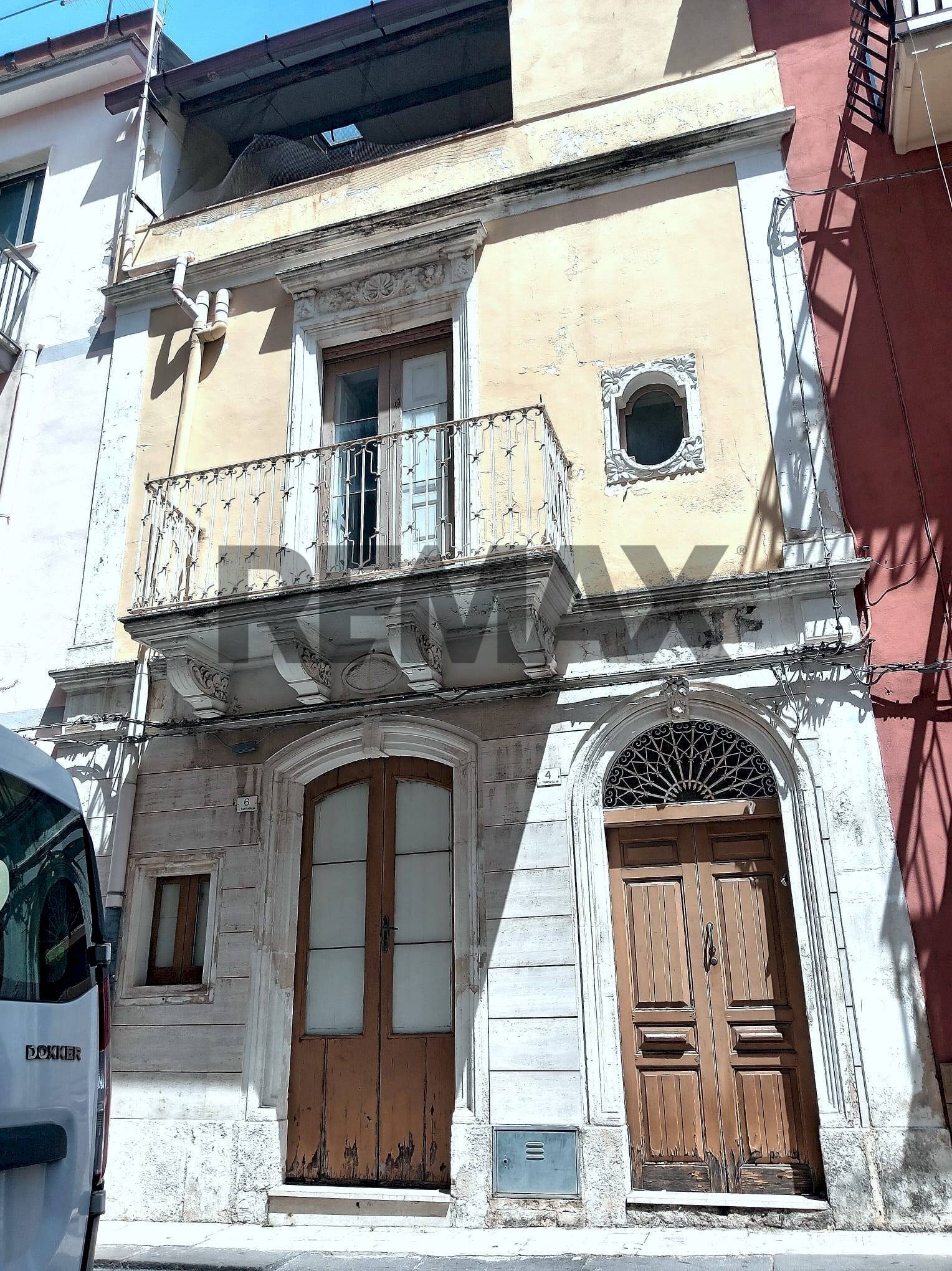 Edificio all\'aperto - Casa indipendente Via Tartaglia
4-6, Sortino - foto 2