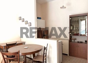 Sala da pranzo - Casa indipendente Via Tartaglia
 
4-6, Sortino - foto 5
