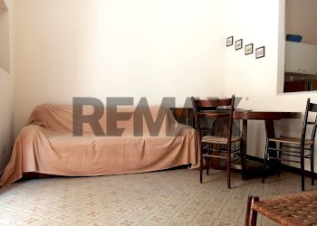Sala da pranzo - Casa indipendente Via Tartaglia
 
4-6, Sortino - foto 6