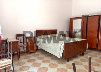 Camera / camera da letto - Casa indipendente Via Tartaglia
 
4-6, Sortino - foto 19