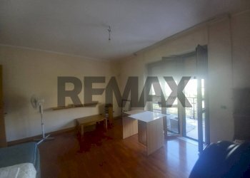 Soggiorno - Apartment Via Pier Paolo Pasolini
 
59, Caserta - photo 28