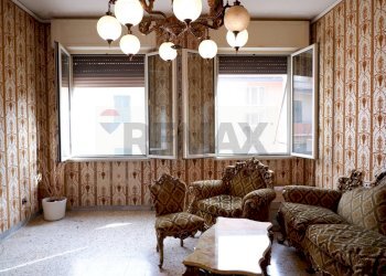 Soggiorno - Apartment VIA MICHELE FERRARA
 
23, Caserta - photo 24
