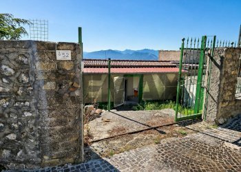 Casa all\'aperto - Casa semi indipendente via Castello
 
52, Presenzano - foto 1