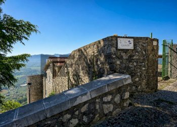 Vista delle montagne - Casa semi indipendente via Castello
 
52, Presenzano - foto 3