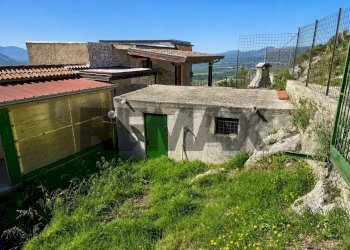Casa all\'aperto - Casa semi indipendente via Castello
 
52, Presenzano - foto 8