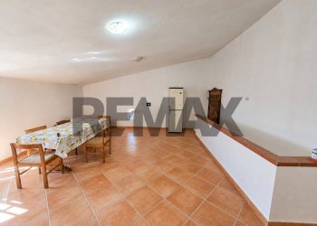 Sala da pranzo - Casa semi indipendente via Castello
 
52, Presenzano - foto 19