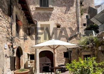 Casa all\'aperto - Semi-detached house via Battisti
 
110, Santo Stefano di Sessanio - photo 3