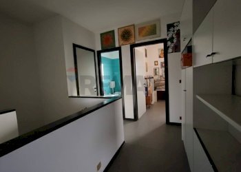 Hall / corridoio - Villa Via Filippo Turati
 
7, Tresignana - foto 32