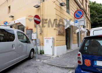 Edificio all\'aperto - Negozio Corso Mazzini
97, Ancona - foto 2