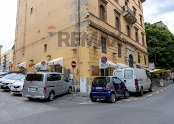 Edificio all\'aperto - Negozio Corso Mazzini
97, Ancona - foto 3