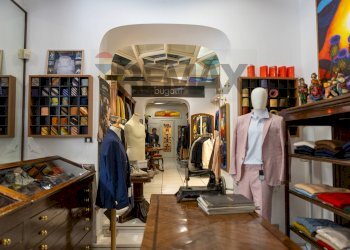 Cabina armadio - Negozio Corso Mazzini
97, Ancona - foto 5