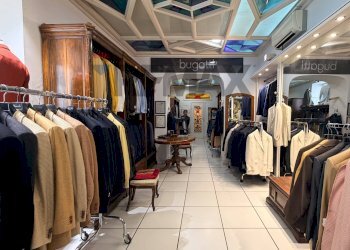 Cabina armadio - Negozio Corso Mazzini
97, Ancona - foto 12