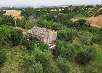 Casa all\'aperto - Rustic Località Domo
 
15, Cingoli - photo 9