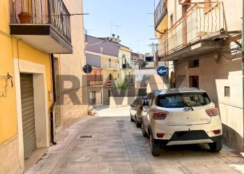 Edificio all\'aperto - Independent house Via Derna
 
6-8, San Giovanni Rotondo - photo 19