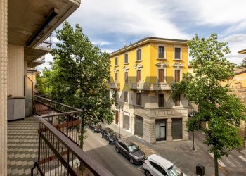 Edificio all\'aperto - Quadrilocale Via Milano
 
32, Salsomaggiore Terme - foto 2