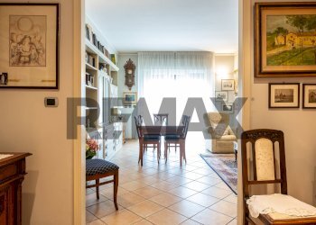 Sala da pranzo - Quadrilocale Via Milano
 
32, Salsomaggiore Terme - foto 10
