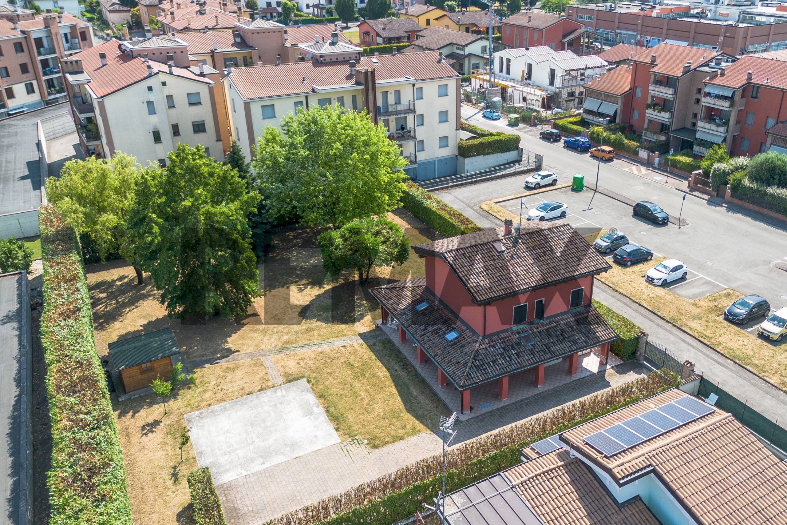 Edificio all\'aperto - Independent house Via Giovannino Guareschi
6, Noceto - photo 2