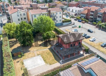 Edificio all\'aperto - Independent house Via Giovannino Guareschi
 
6, Noceto - photo 2