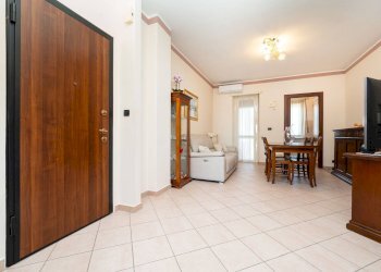 Foto 2 - Trilocale VIA GIOTTO
 
1, Rivoli - foto 2