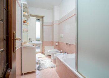 Foto 20 - Trilocale VIA GIOTTO
 
1, Rivoli - foto 20