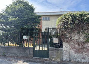Casa all\'aperto - Shed via piave
3, Turbigo - photo 1