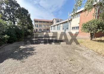 Edificio all\'aperto - Shed via piave
3, Turbigo - photo 5