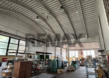 Non correlato - Shed via piave
3, Turbigo - photo 14