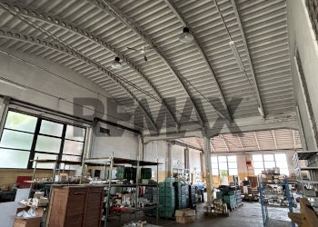 Non correlato - Shed via piave
3, Turbigo - photo 16