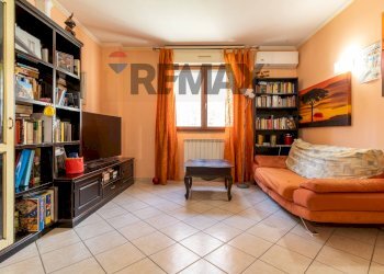 Soggiorno - Quadrilocale Via Lucio Lombardo Radice
9, Roma - foto 10