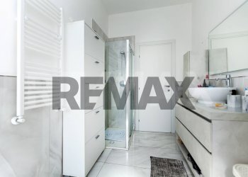 Bagno - Trilocale via ugo foscolo
 
3, Fonte Nuova - foto 20