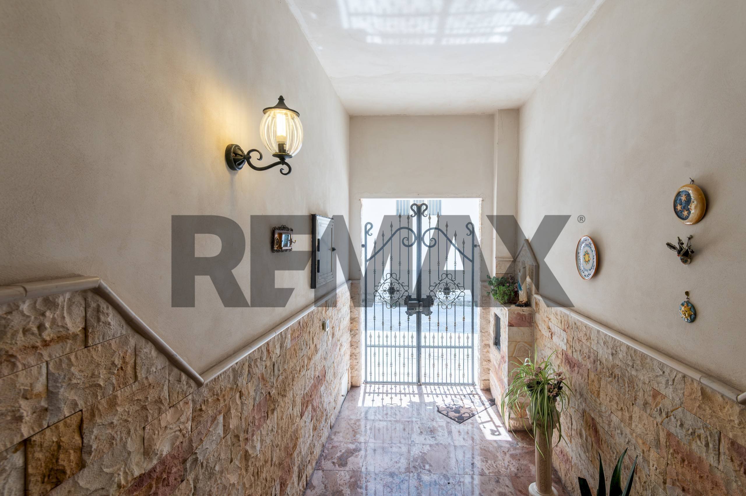 Hall / corridoio - Casa indipendente Via cap. giuseppe fiorentino
31, Vittoria - foto 3