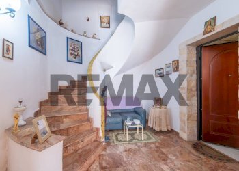 Scale - Casa indipendente Via cap. giuseppe fiorentino
 
31, Vittoria - foto 4