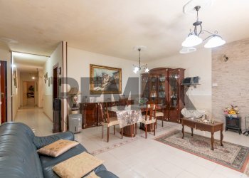 Sala da pranzo - Casa indipendente Via cap. giuseppe fiorentino
 
31, Vittoria - foto 5