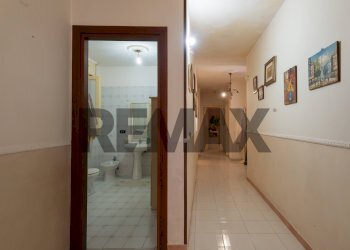 Hall / corridoio - Casa indipendente Via cap. giuseppe fiorentino
 
31, Vittoria - foto 17