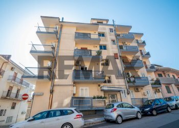 Edificio all\'aperto - Apartment VIA MONTE CENCIO
 
50, Ragusa - photo 3
