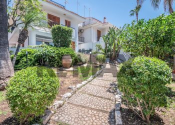 Giardino - Appartamento Via Dottor Giovanni Arezzi
 
45, Ragusa - foto 9