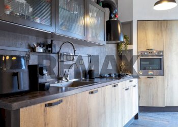 Cucina - Four-room apartment VIA TIZIANO VECELLIO
 
3, Pescara - photo 24