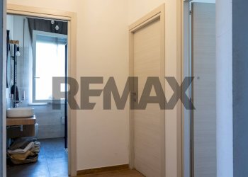 Hall / corridoio - Four-room apartment VIA TIZIANO VECELLIO
 
3, Pescara - photo 36