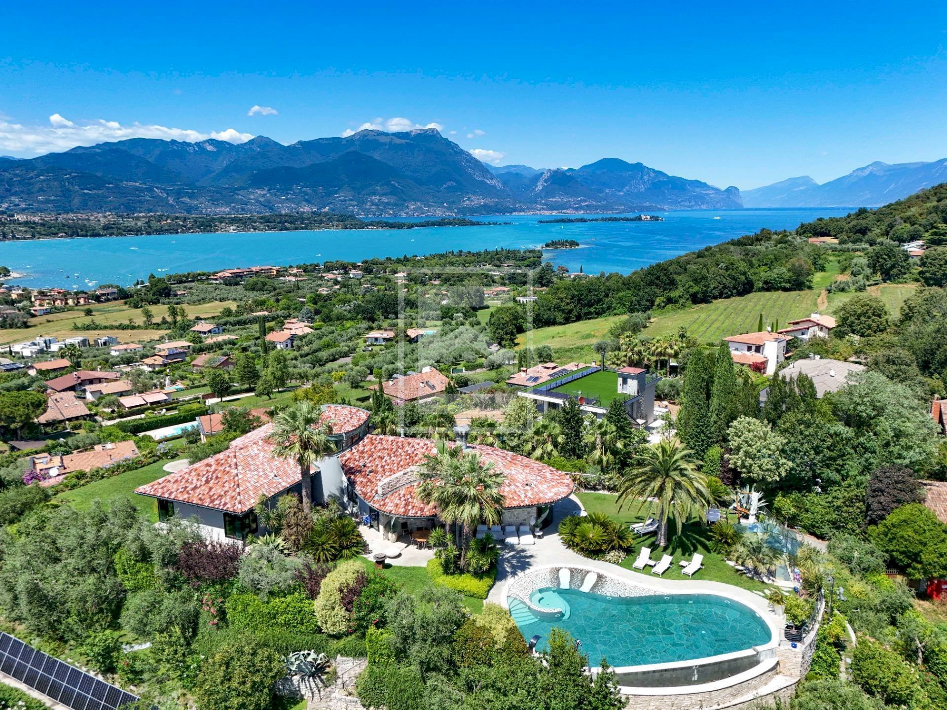 Foto 1 - Villa Via Trieste
 
13, Manerba del Garda - foto 1