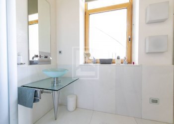 Foto 19 - Villa Via Trieste
 
13, Manerba del Garda - foto 19