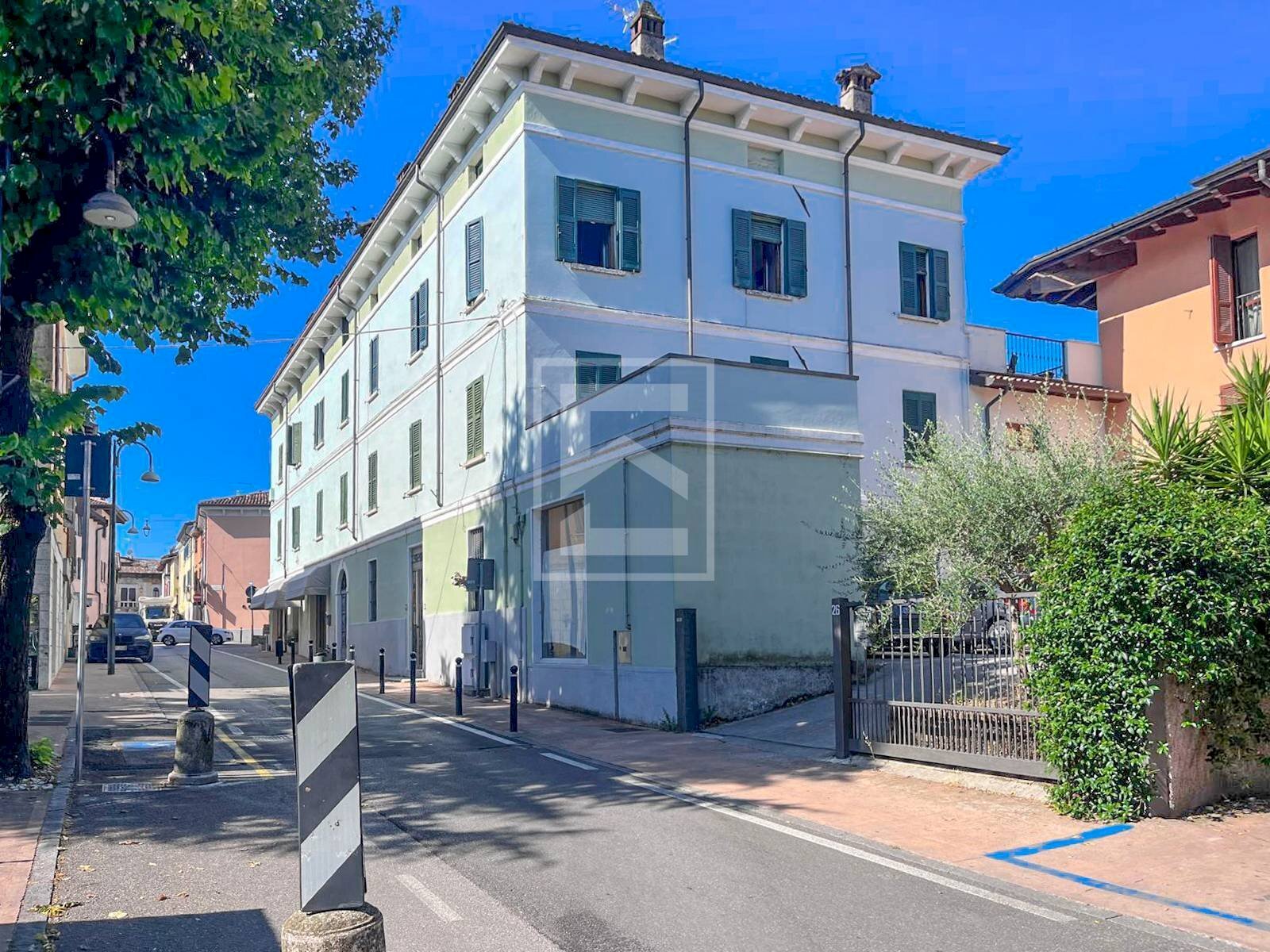 Foto 2 - Semi-detached house Piazza Garibaldi
 
28, Desenzano del Garda - photo 2