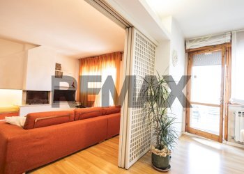 Soggiorno - Trilocale Via Giulio Cesare
 
29, Riccione - foto 14