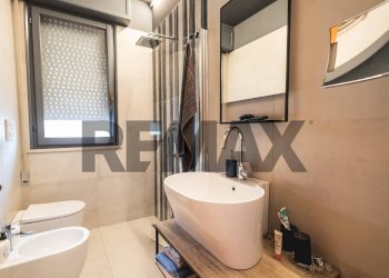 Bagno - Trilocale Via Giulio Cesare
 
29, Riccione - foto 16